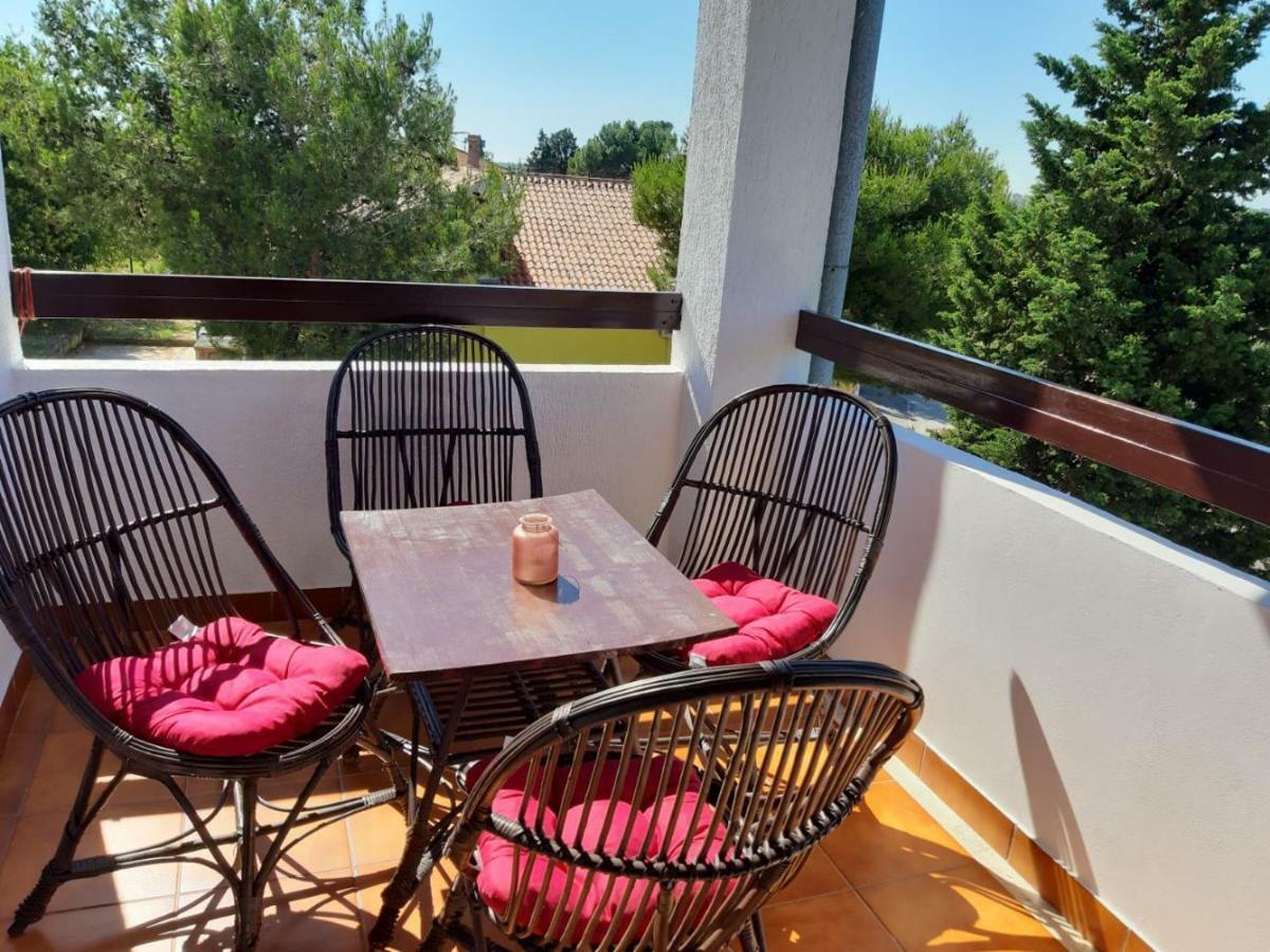 Apartman Igy Vinkuran Esterno foto