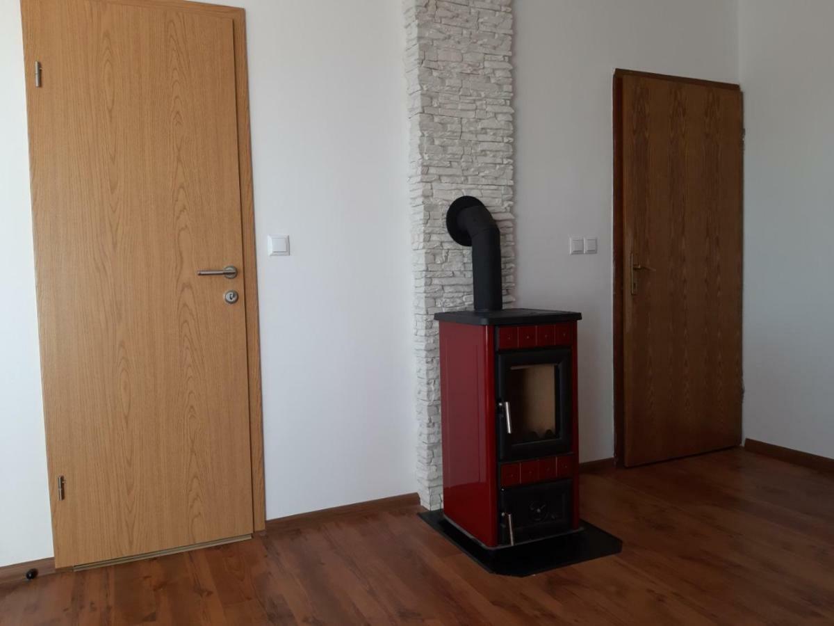 Apartman Igy Vinkuran Esterno foto